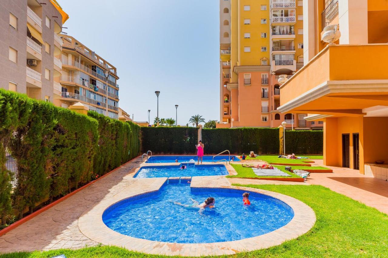 Apartamento Seaview Deluxe トレビエハ エクステリア 写真